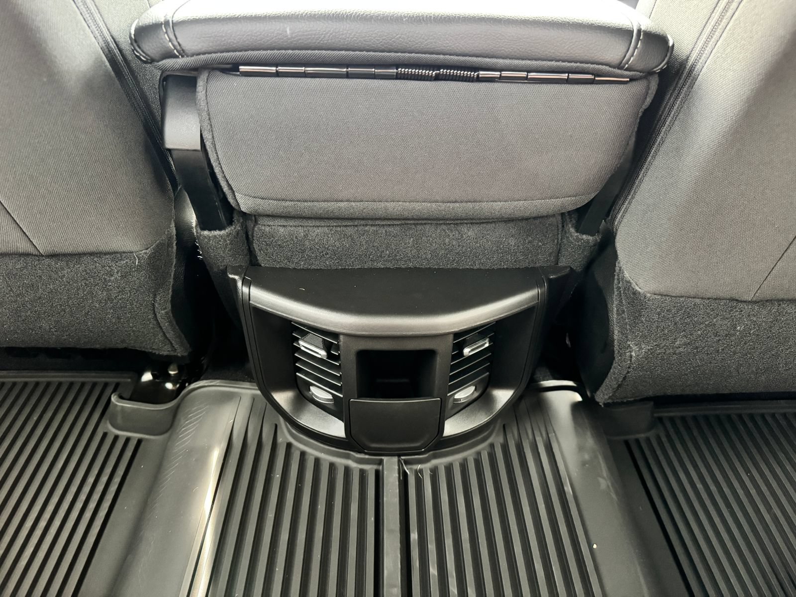 New 2026 RAM 2500 Tradesman AWD/4WD image 25