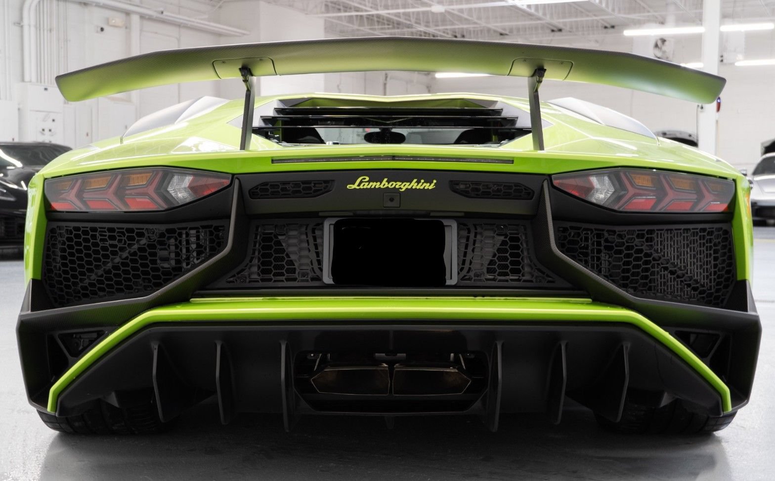 Used 2016 Lamborghini Aventador LP 750-4 Superveloce AWD/4WD image 4