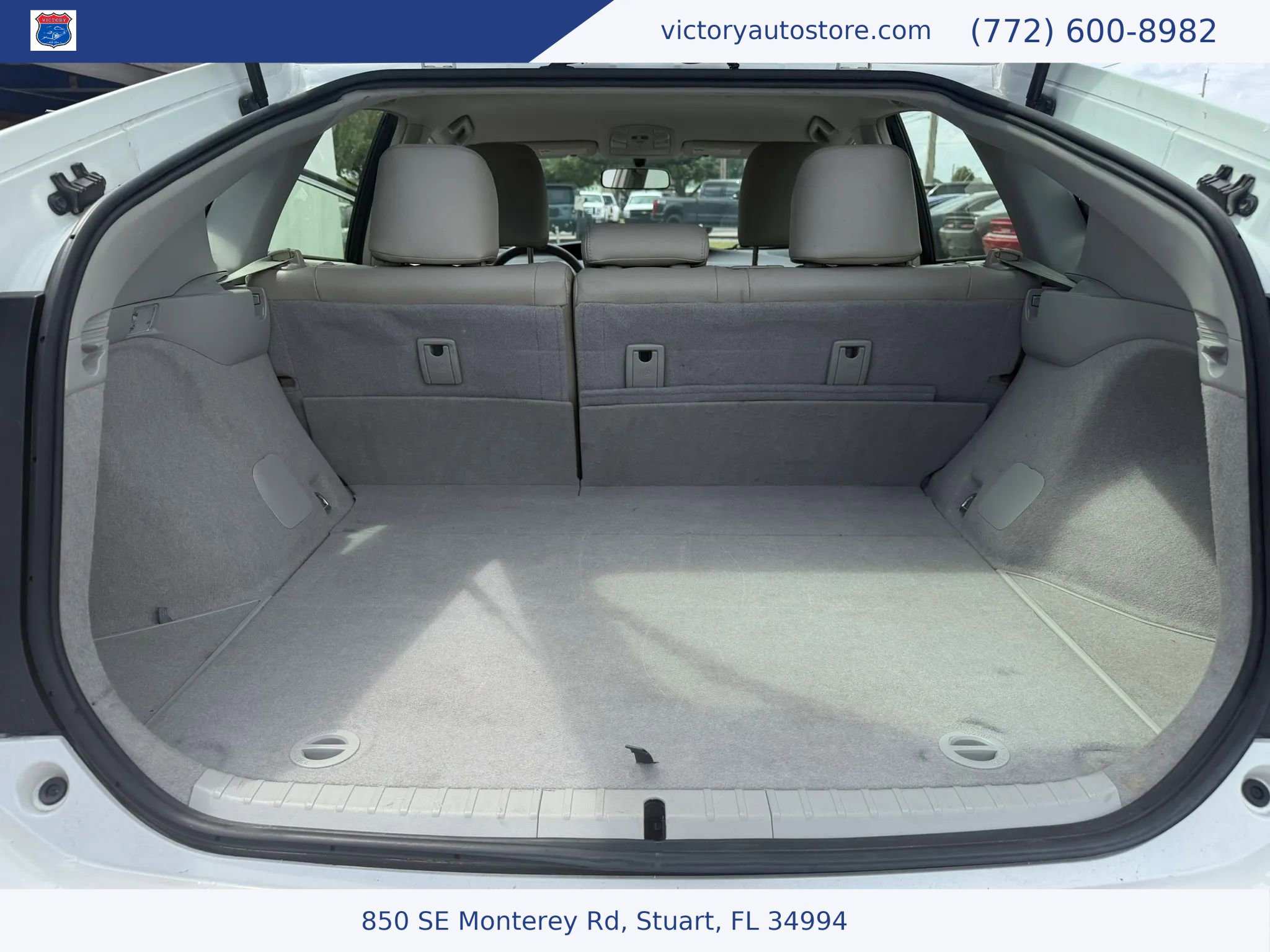 Used 2014 Toyota Prius Two FWD image 36