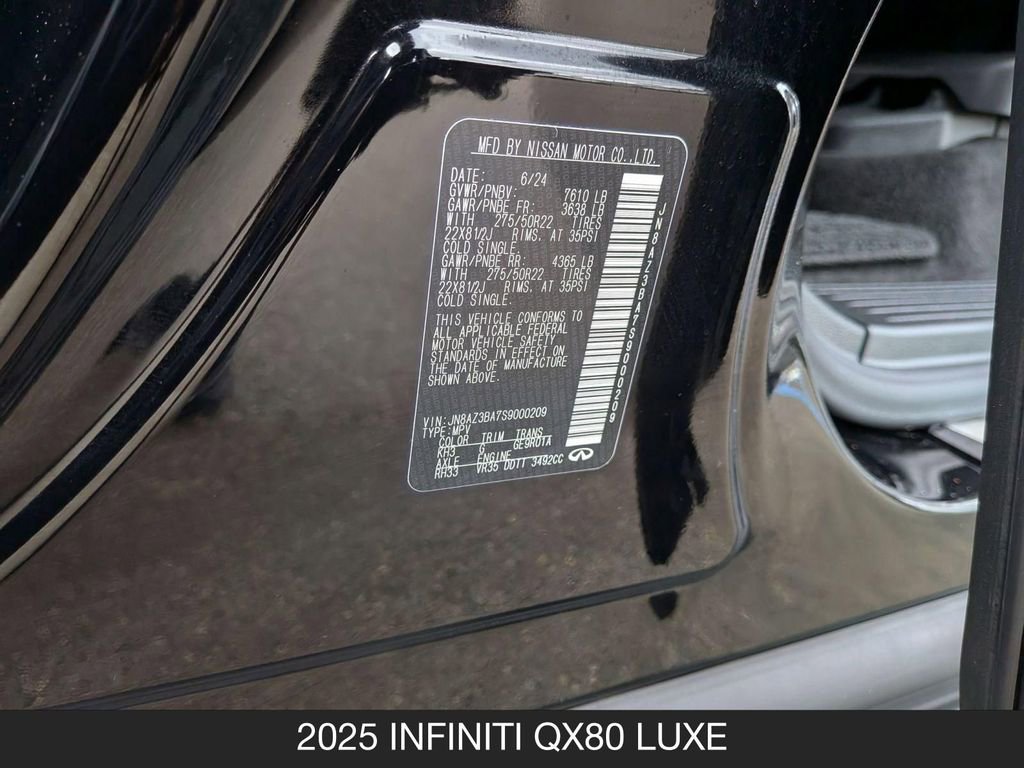 Certified 2025 INFINITI QX80 Luxe RWD image 28
