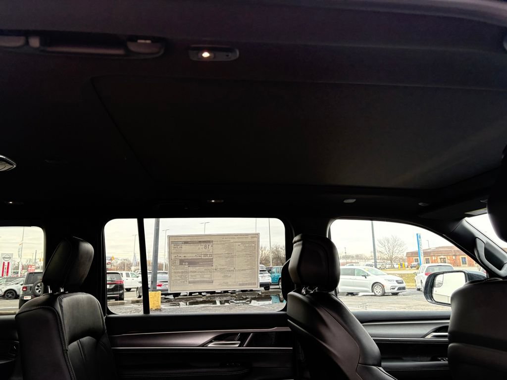 New 2026 Jeep Grand Wagoneer L Limited w/ Premium Group II AWD/4WD image 13