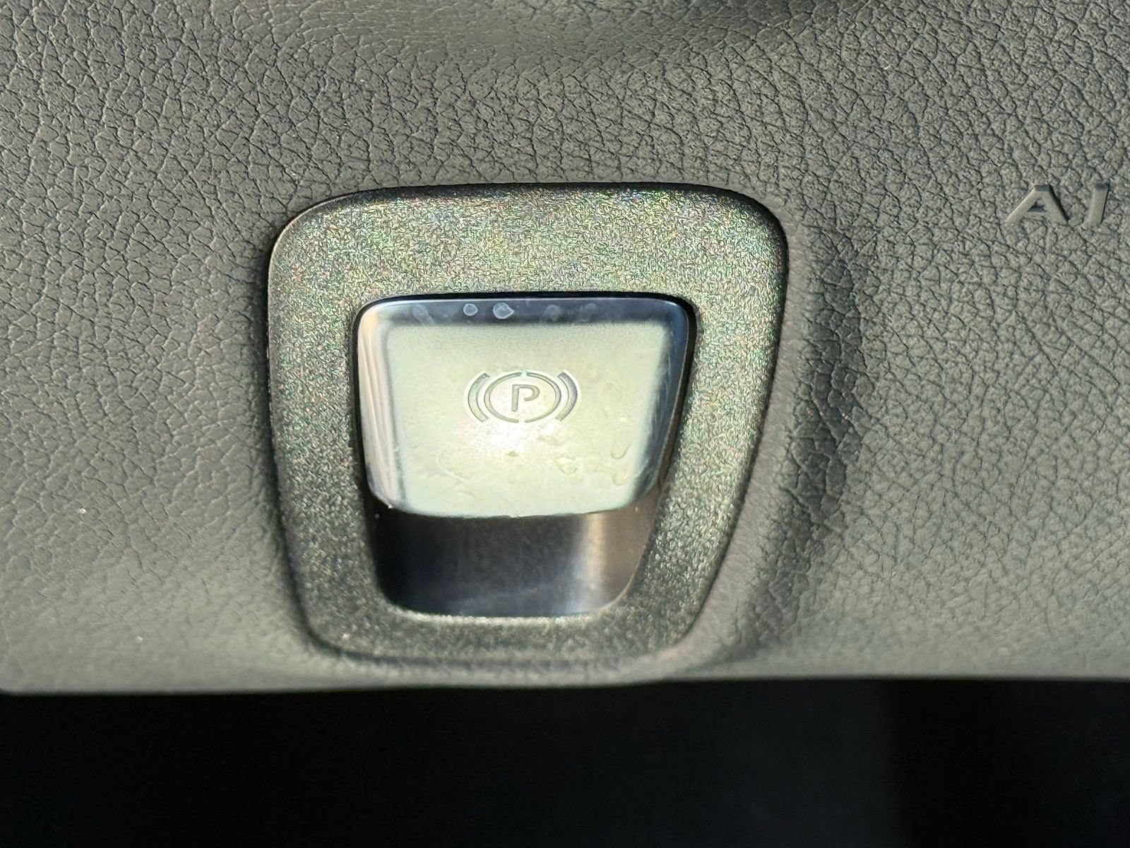 Used 2023 Mercedes-Benz E 450 4MATIC Sedan image 32