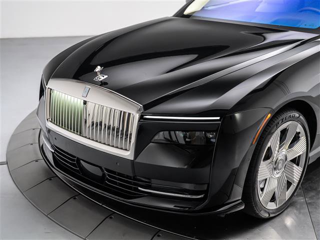 Used 2025 Rolls-Royce Spectre w/ Spectre Enhancement Package image 9