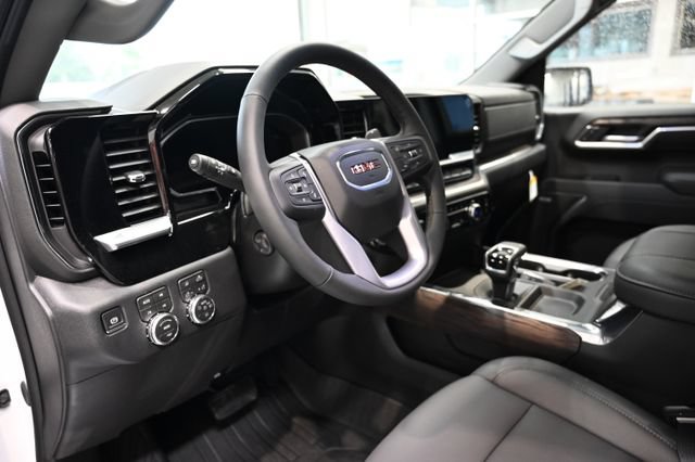 New 2026 GMC Sierra 1500 SLT w/ SLT Premium Plus Package AWD/4WD image 22