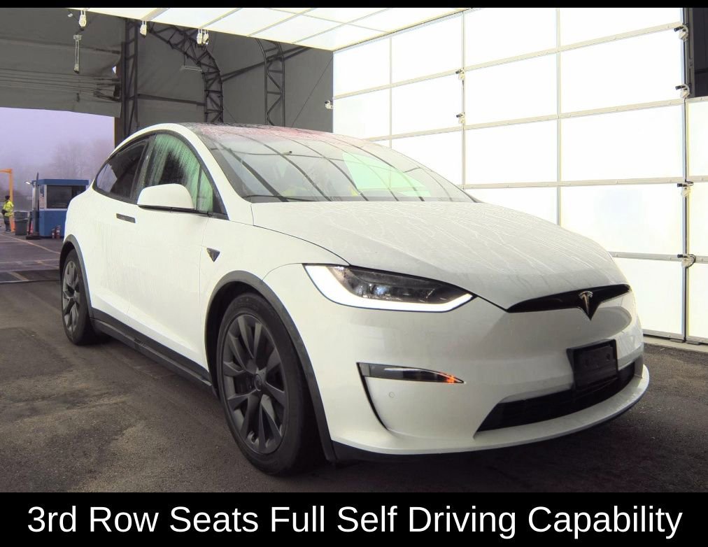Used 2022 Tesla Model X AWD/4WD image 1