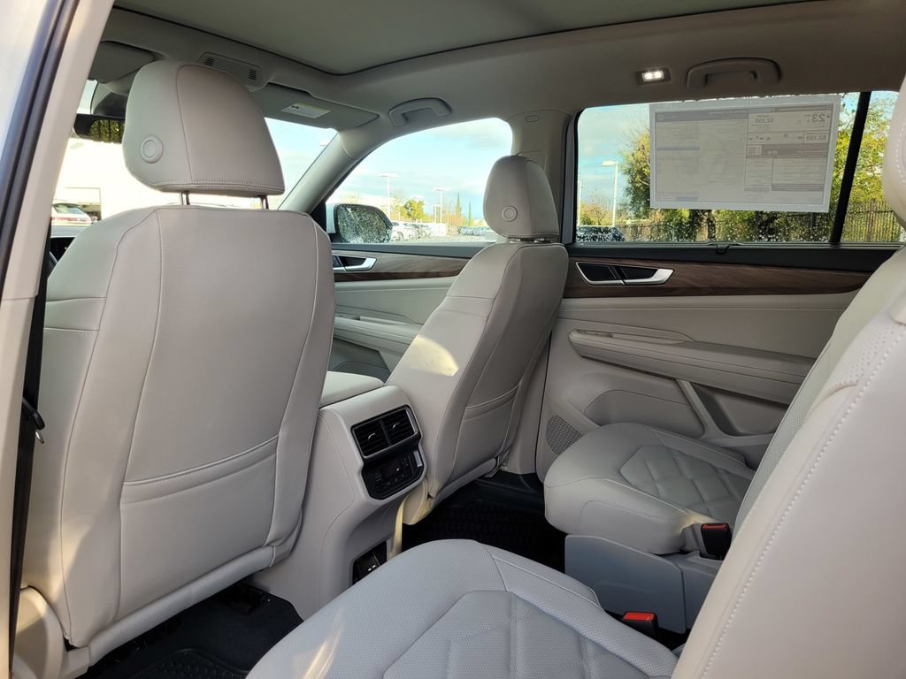 New 2026 Volkswagen Atlas SE FWD image 15
