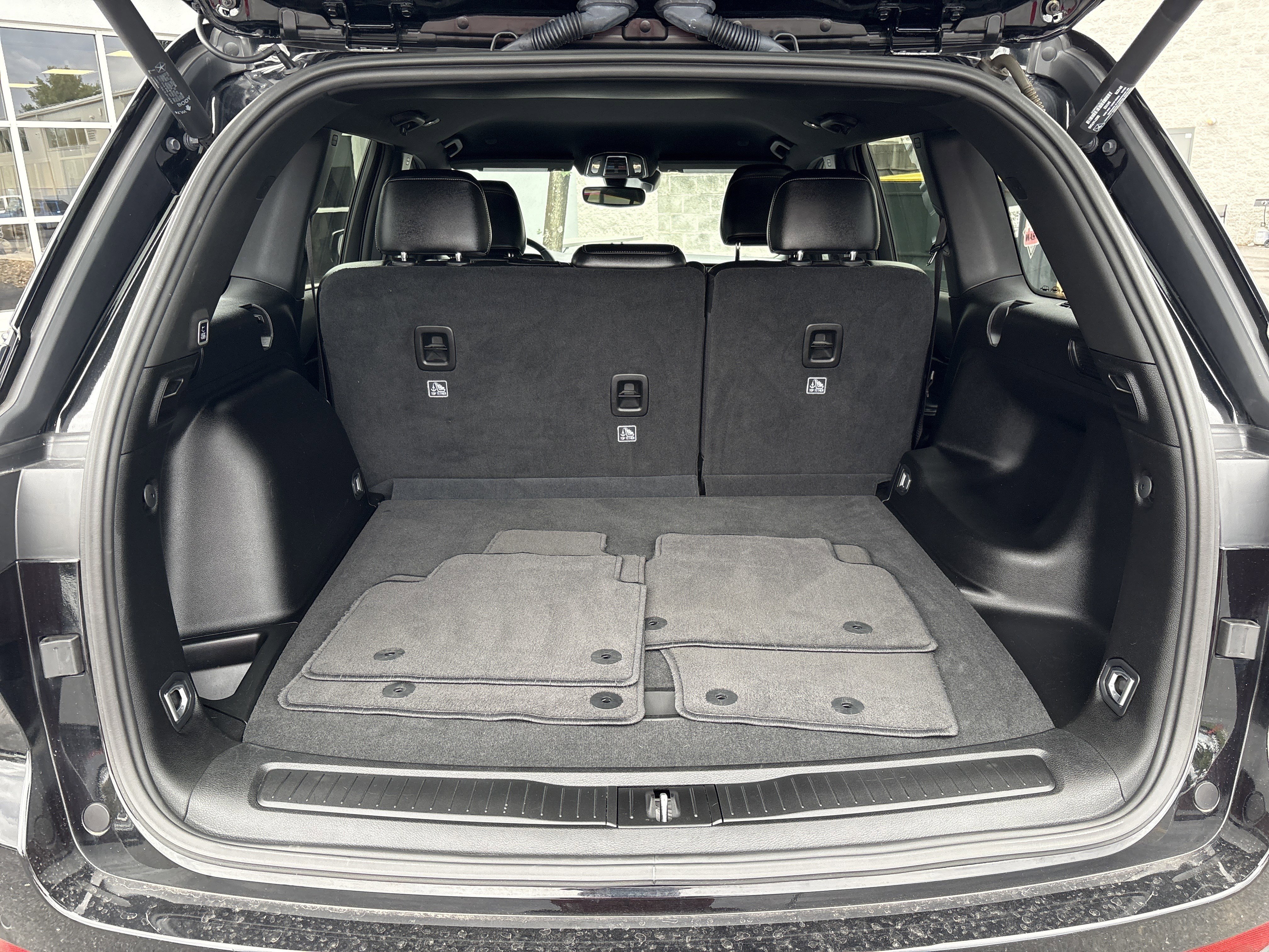 Certified 2023 Jeep Grand Cherokee Altitude image 8