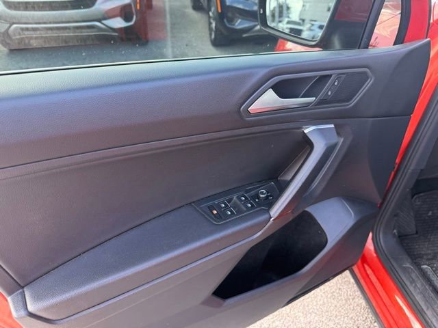 Used 2019 Volkswagen Tiguan SE FWD image 29