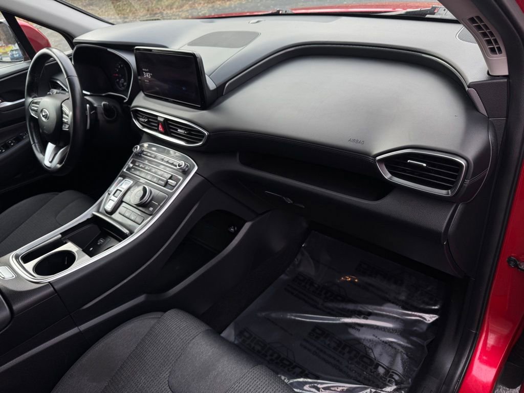 Used 2023 Hyundai Santa Fe SEL image 9