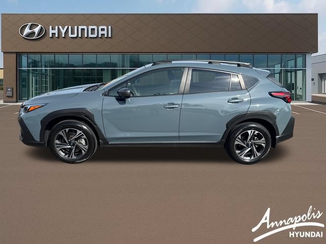 Used 2024 Subaru Crosstrek 2.0i Premium AWD/4WD image 2