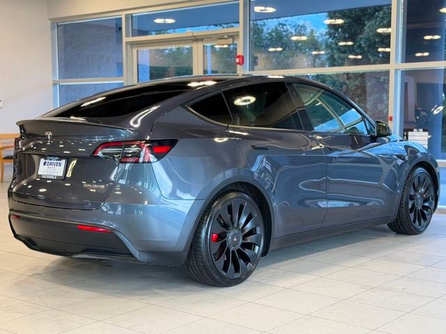 Used 2022 Tesla Model Y Performance AWD/4WD image 12