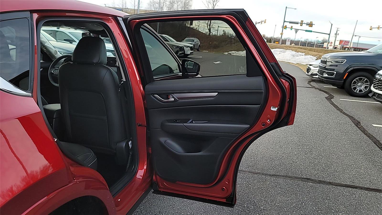 New 2025 MAZDA CX-5 AWD 2.5 S w/ Preferred Package image 11