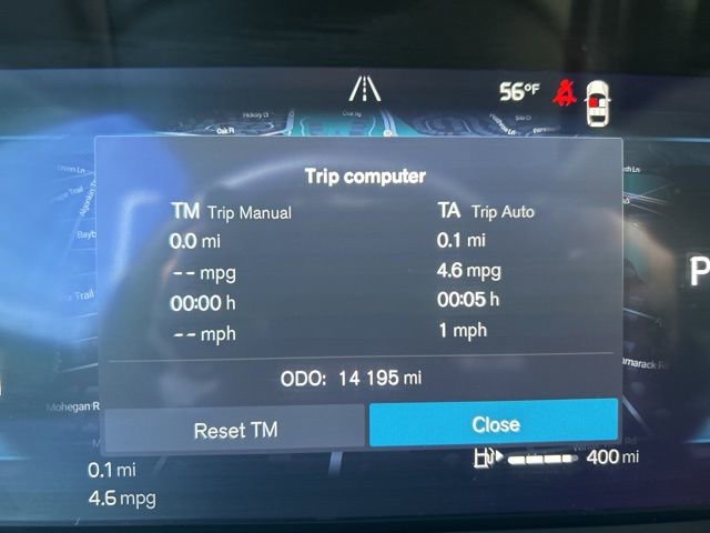 Certified 2025 Volvo XC40 B5 Plus image 20