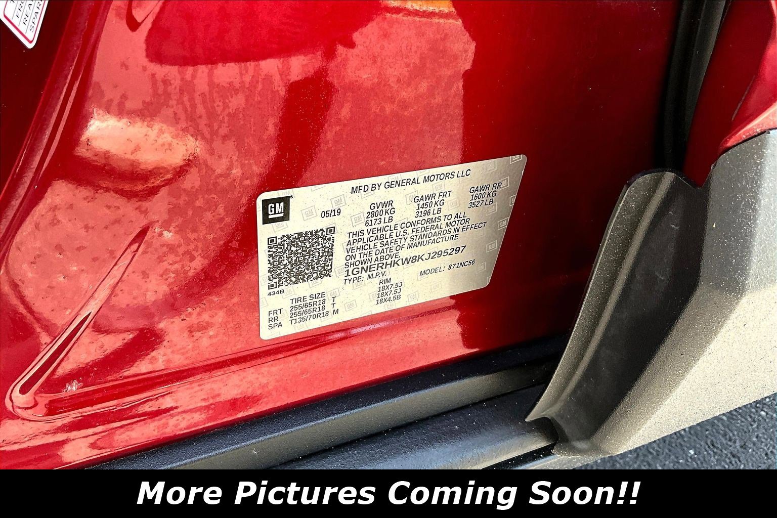 Used 2019 Chevrolet Traverse LT w/ LPO, Cargo Package FWD image 6