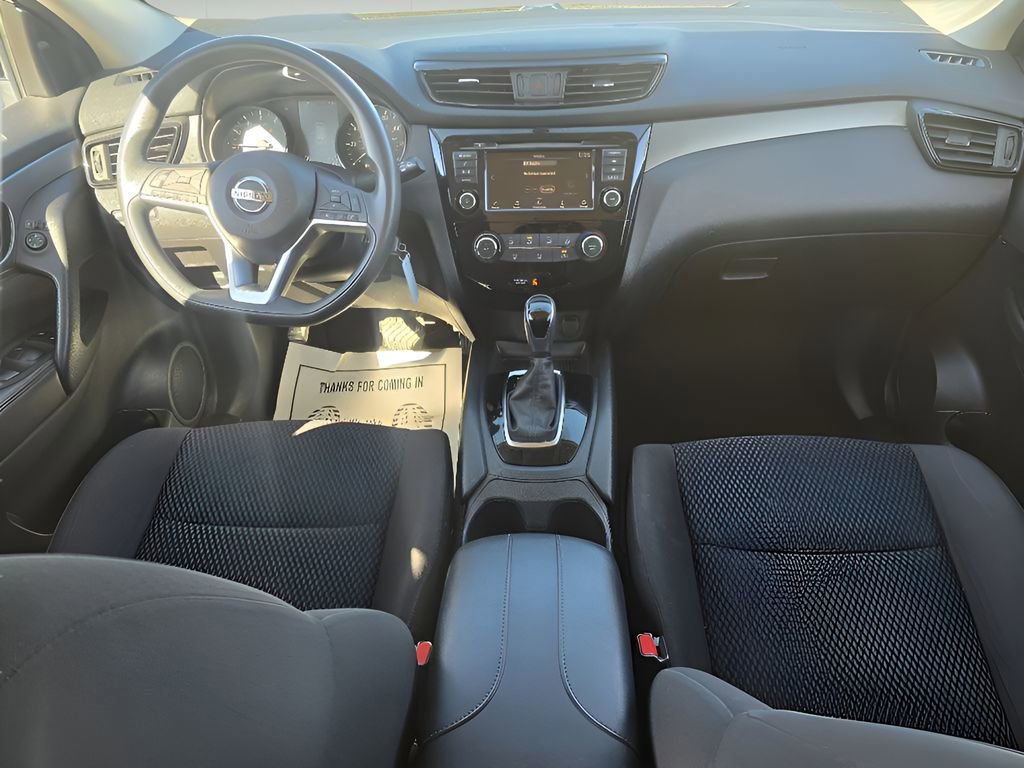 Used 2019 Nissan Rogue Sport S image 24