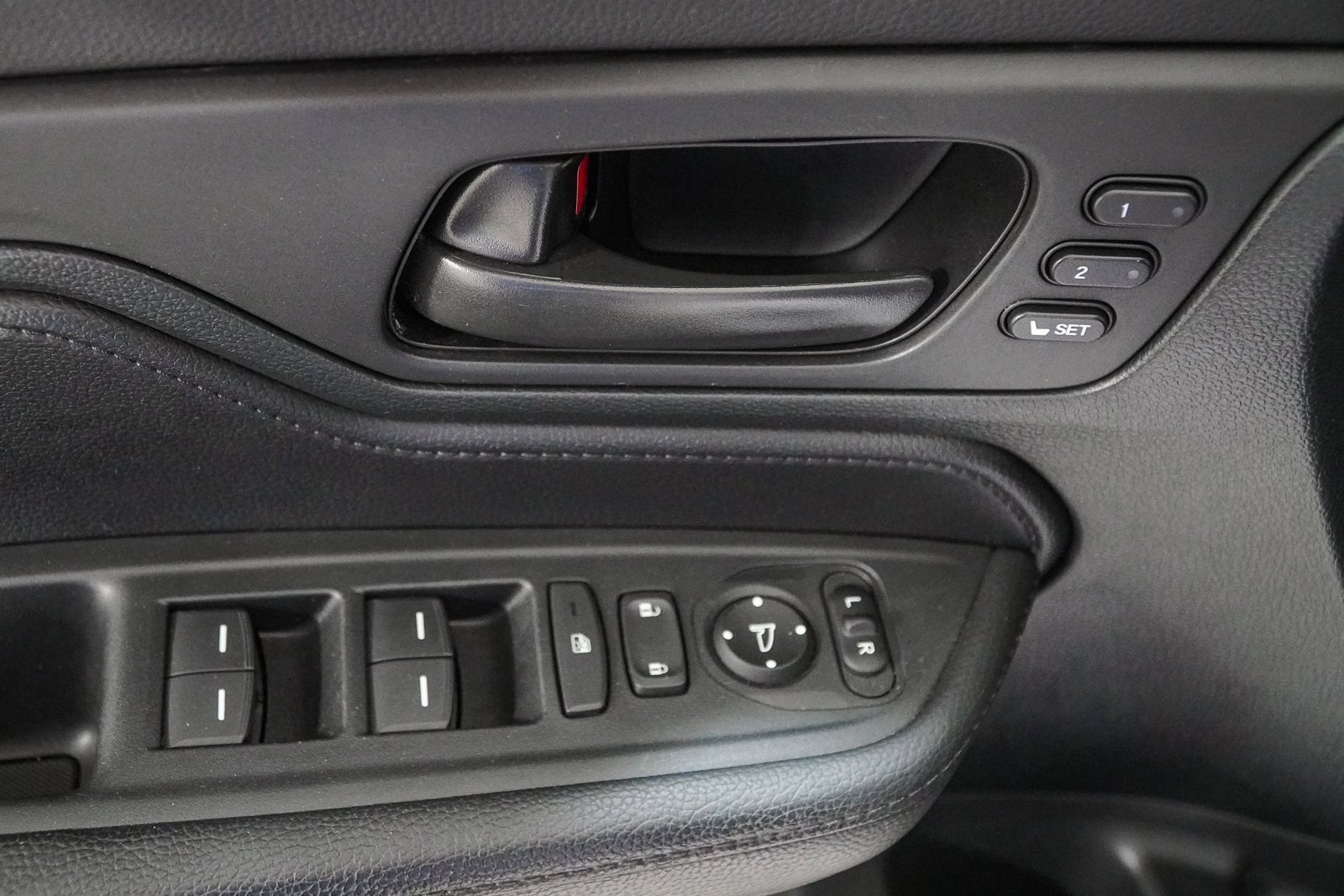 Certified 2024 Honda Odyssey Sport image 23