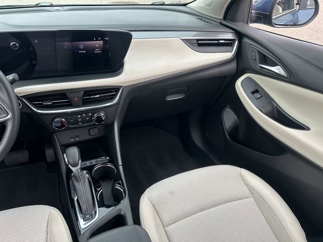 Used 2024 Buick Encore GX Preferred FWD image 17