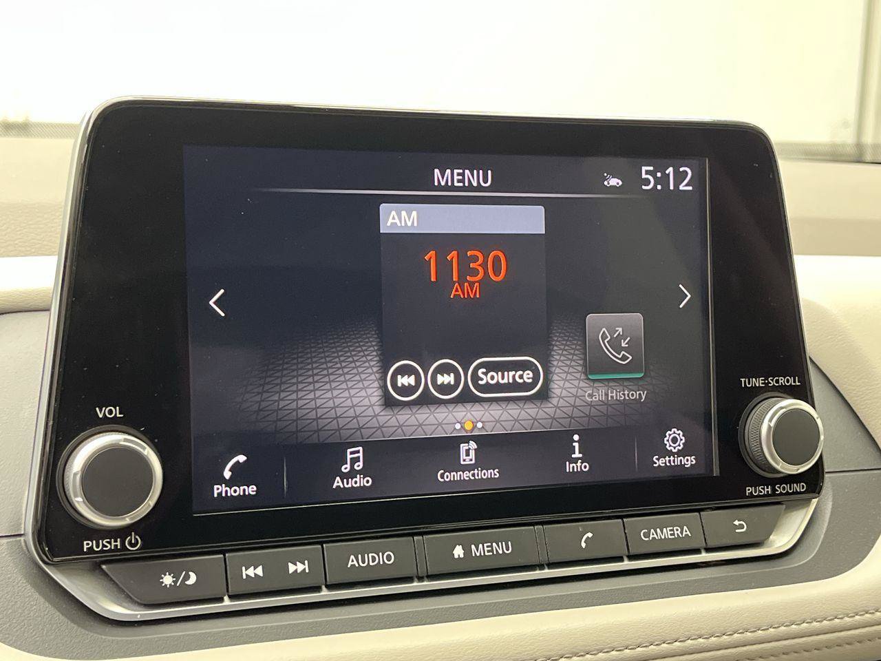 Used 2023 Nissan Rogue SV AWD/4WD image 18