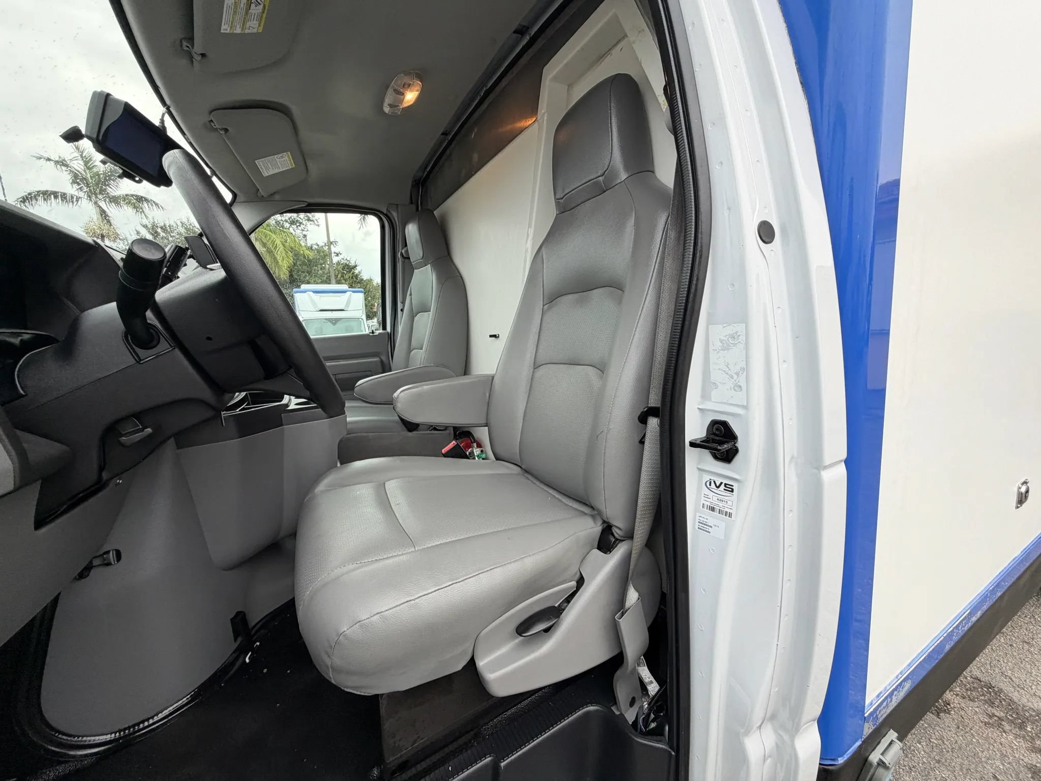 Used 2023 Ford E-350 and Econoline 350 Super Duty w/ Power Windows & Locks Group RWD image 13