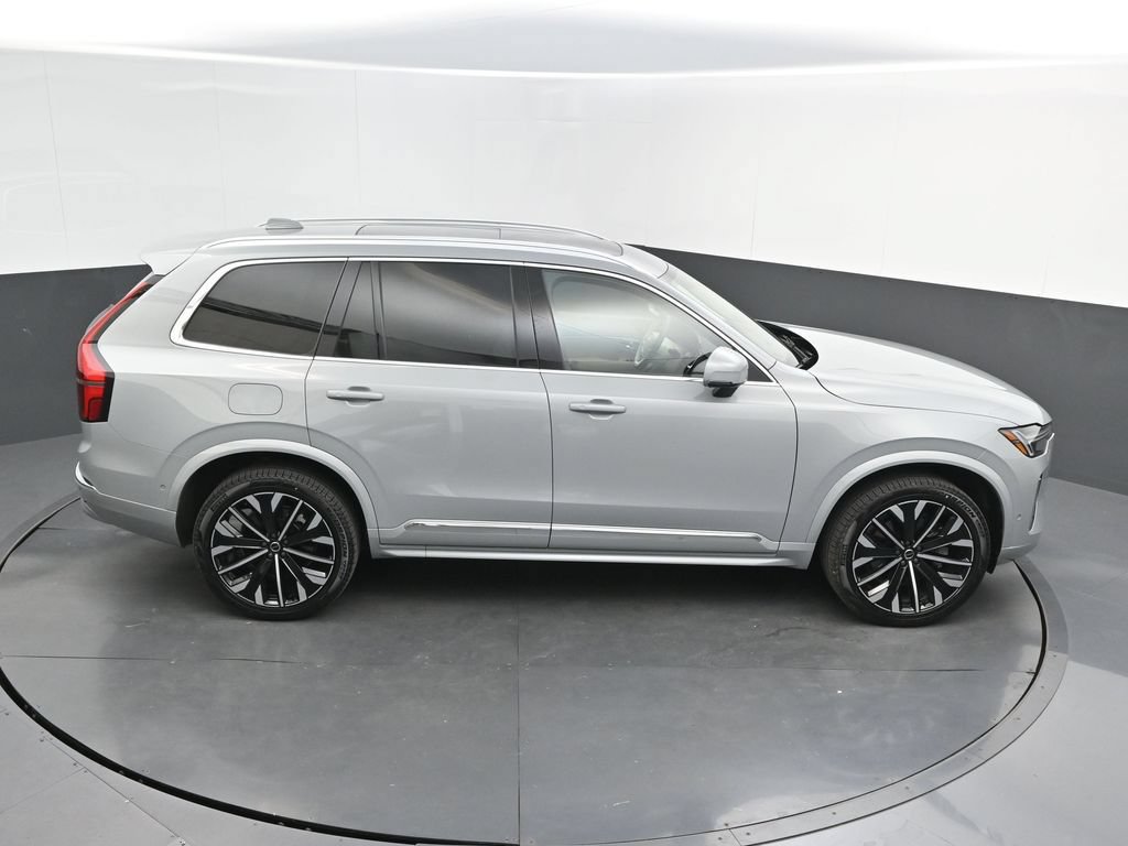 Certified 2026 Volvo XC90 B6 Ultra AWD/4WD image 28