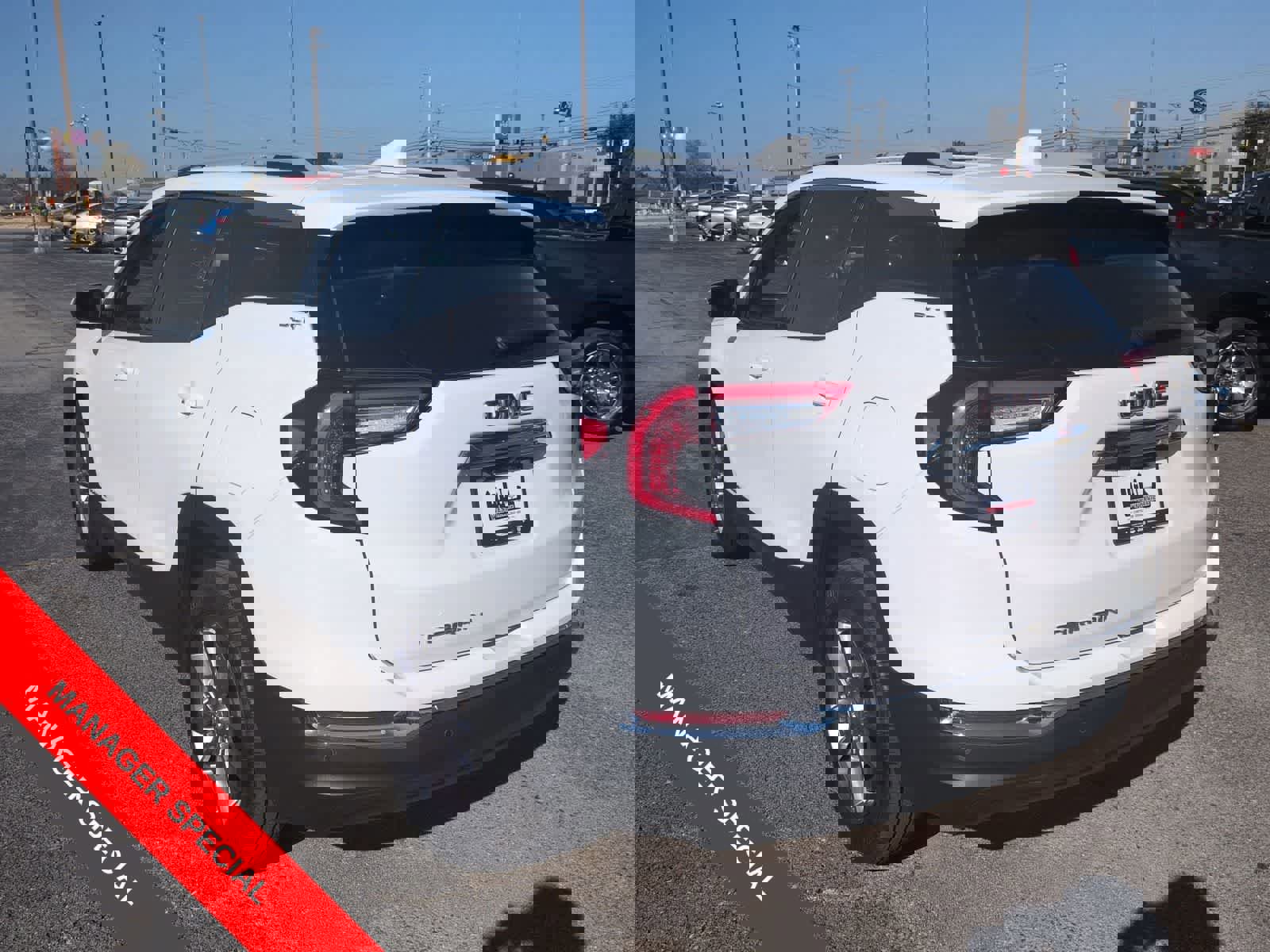 Used 2023 GMC Terrain SLT image 6