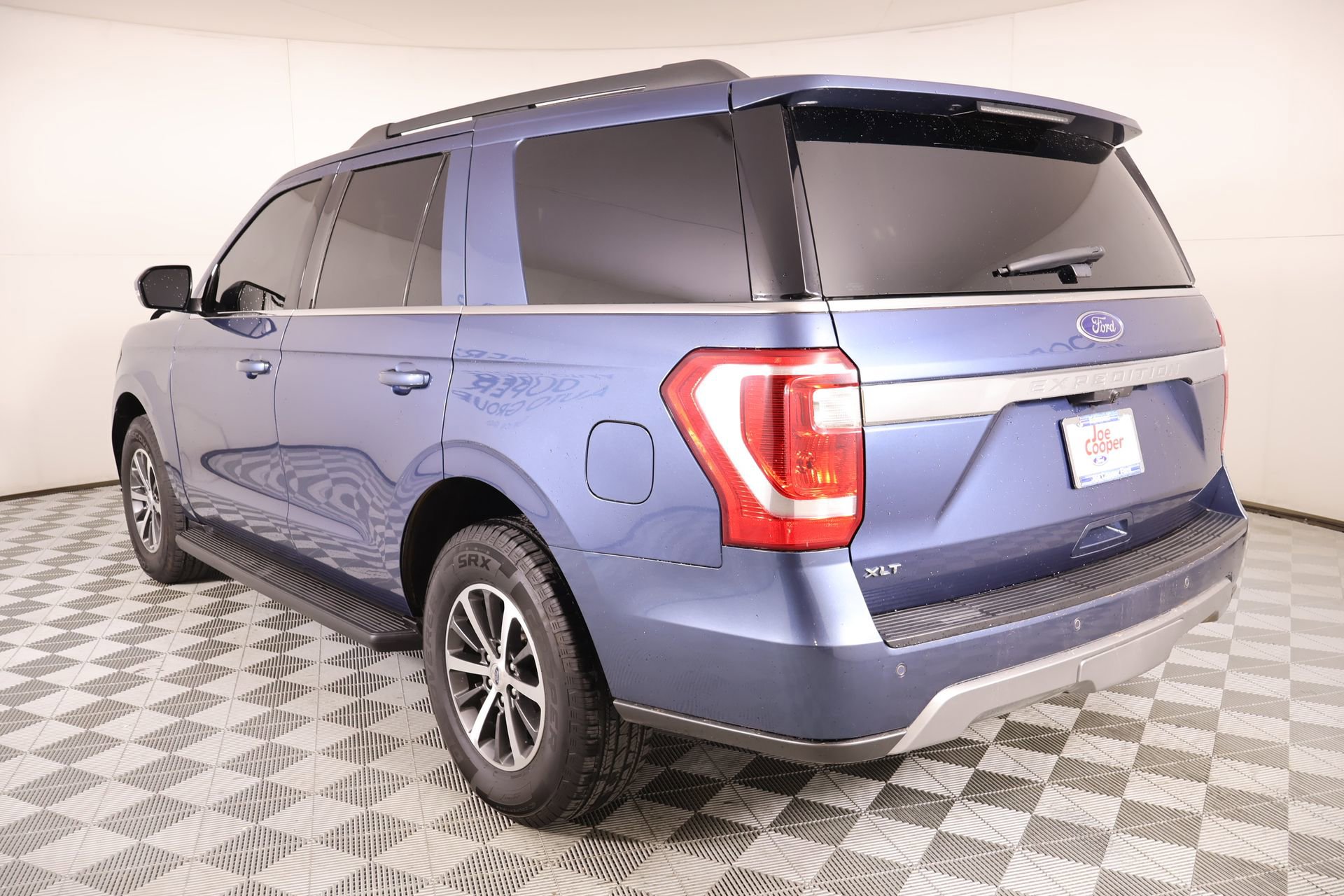 Used 2020 Ford Expedition XLT w/ Equipment Group 201A RWD image 22