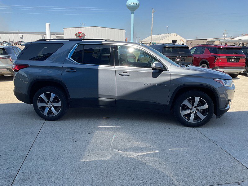 Used 2019 Chevrolet Traverse LT w/ LT Premium Package image 5