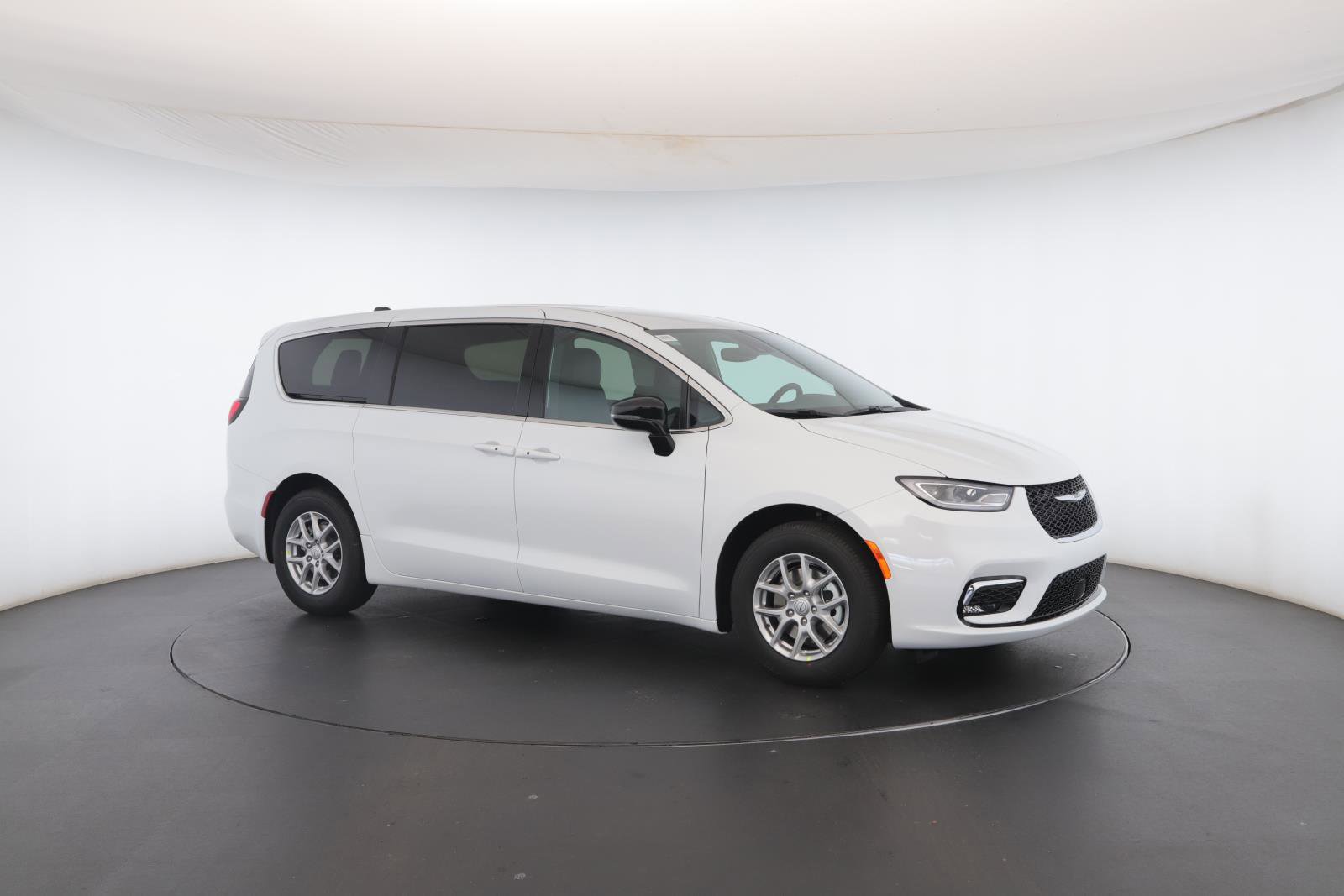 New 2026 Chrysler Pacifica Select image 30