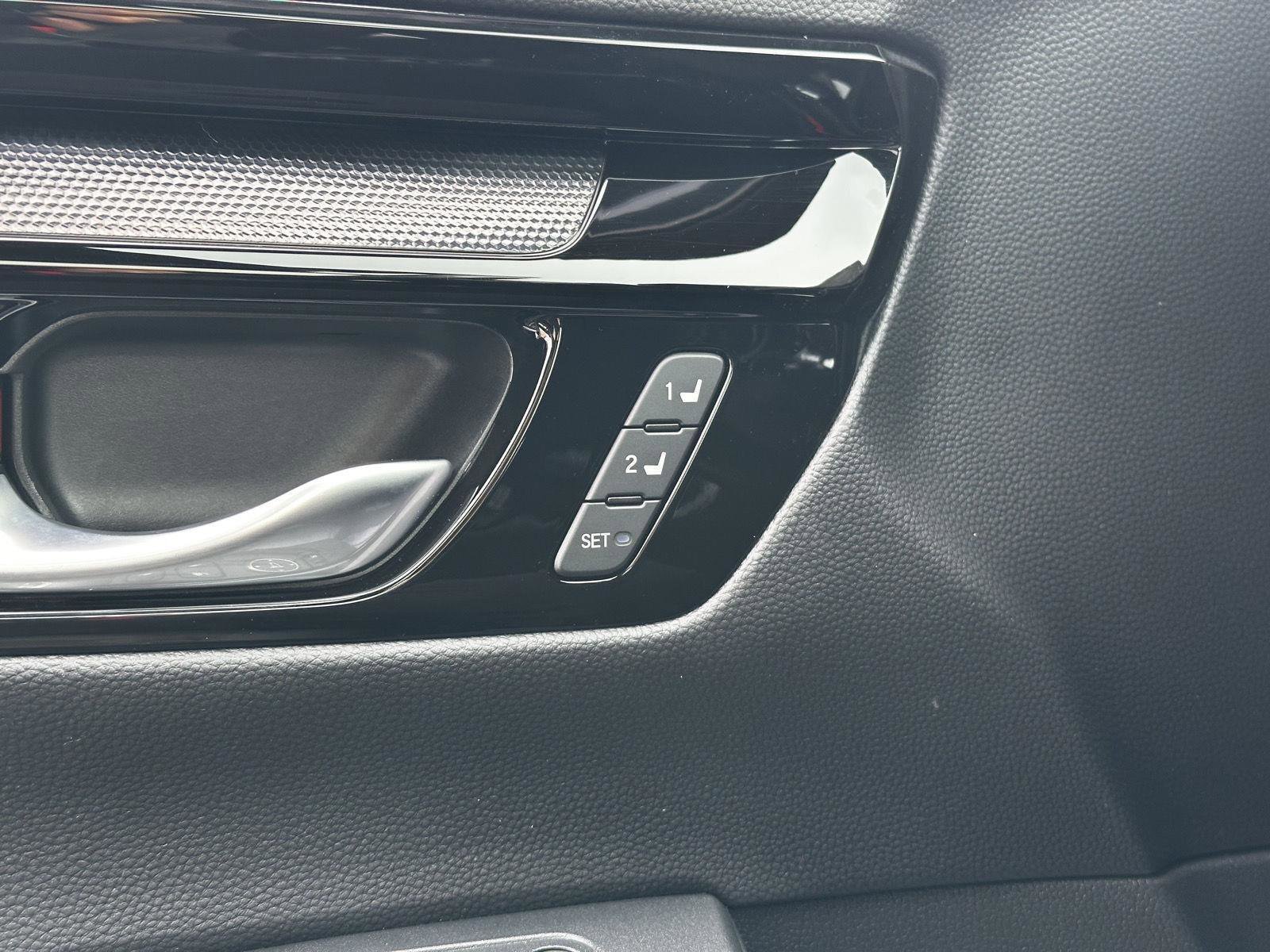 Certified 2024 Honda CR-V Sport Touring image 28