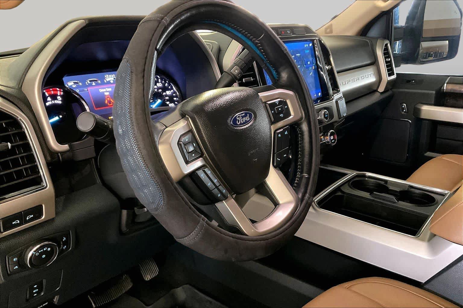 Used 2022 Ford F250 Lariat w/ FX4 Off-Road Package AWD/4WD image 15