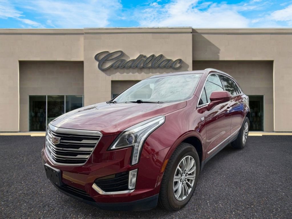 Used 2018 Cadillac XT5 Luxury w/ Driver Awareness Package AWD/4WD image 7