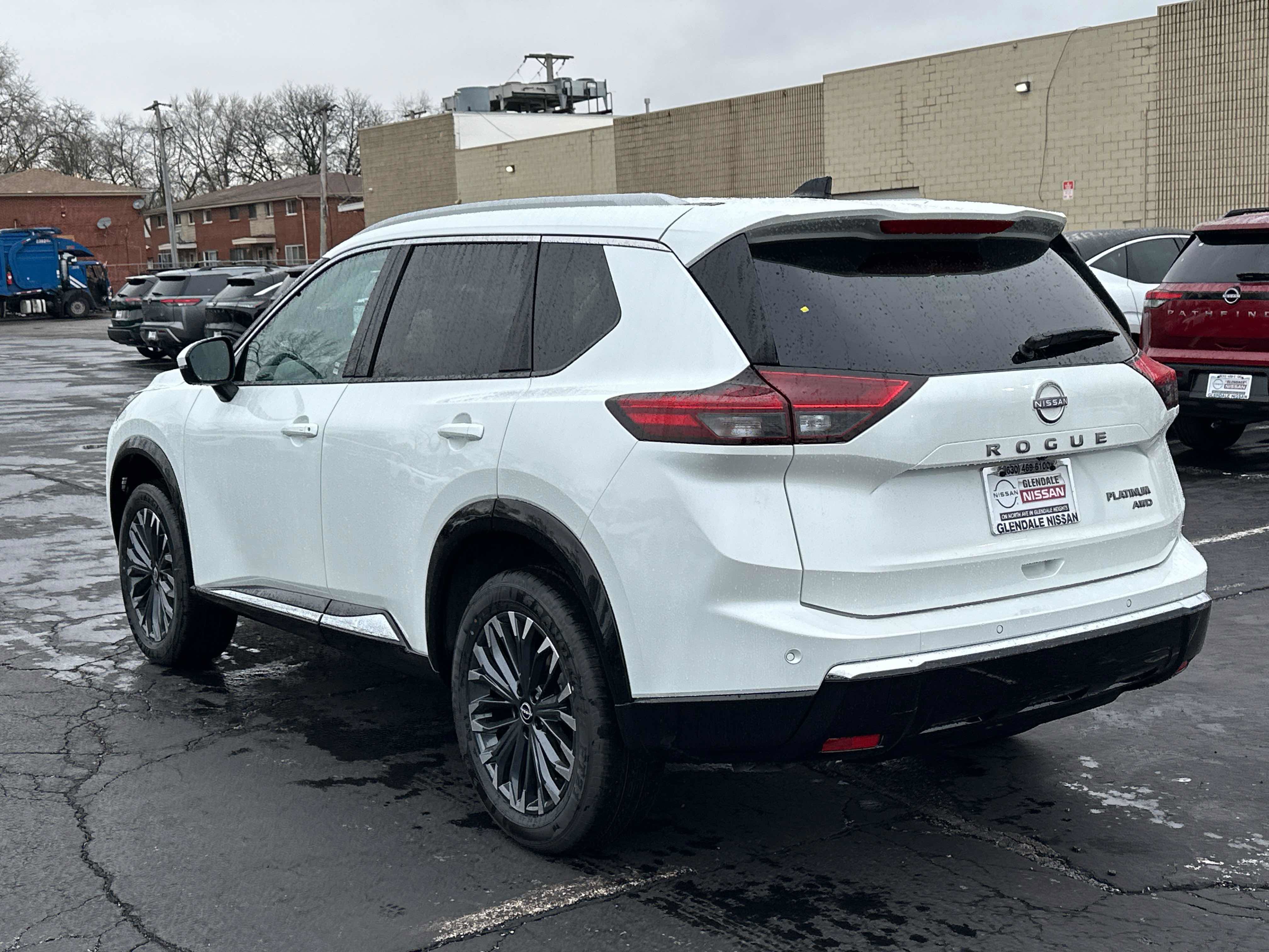 New 2026 Nissan Rogue Platinum image 6