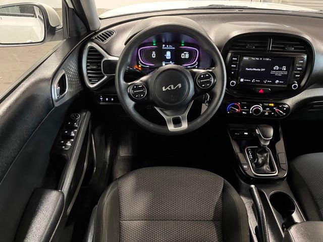 Used 2024 Kia Soul LX w/ Option Group 015 image 18