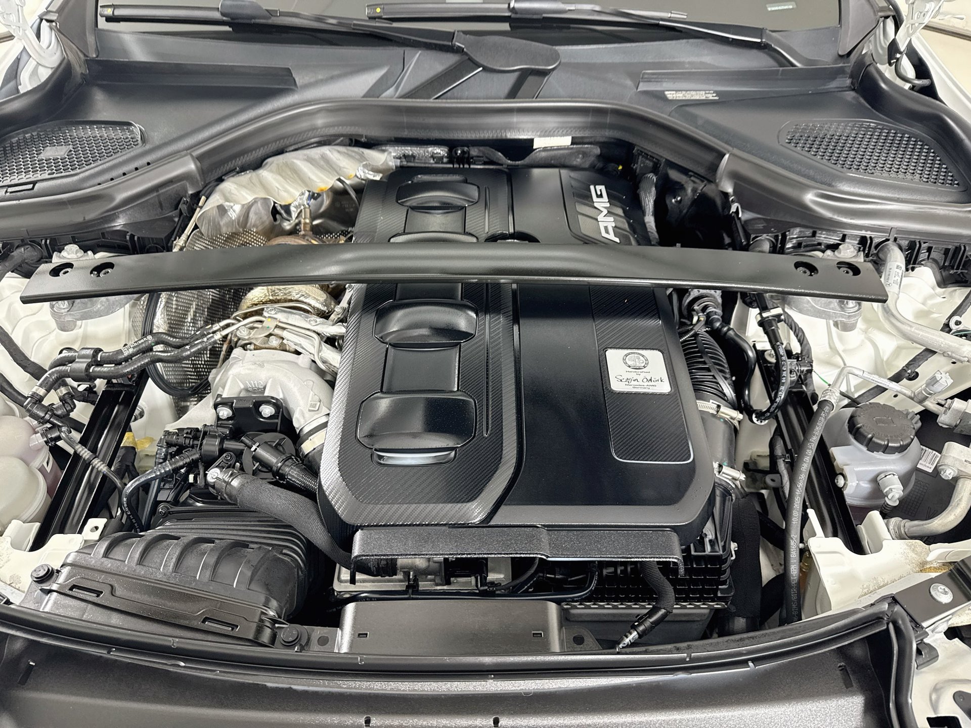Used 2026 Mercedes-Benz GLC 43 AMG 4MATIC image 32