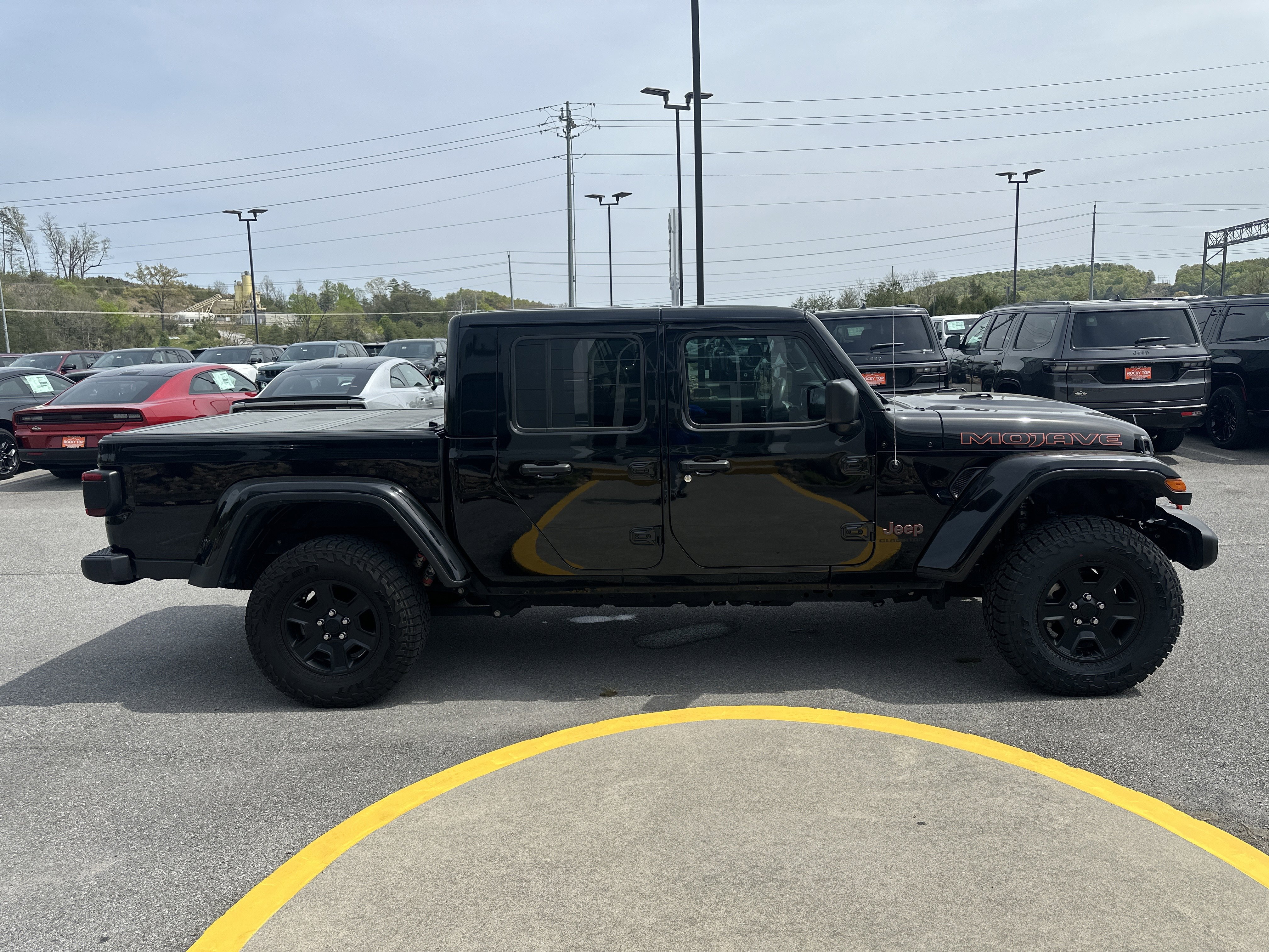 Used 2022 Jeep Gladiator Mojave w/ LED Lighting Group image 7
