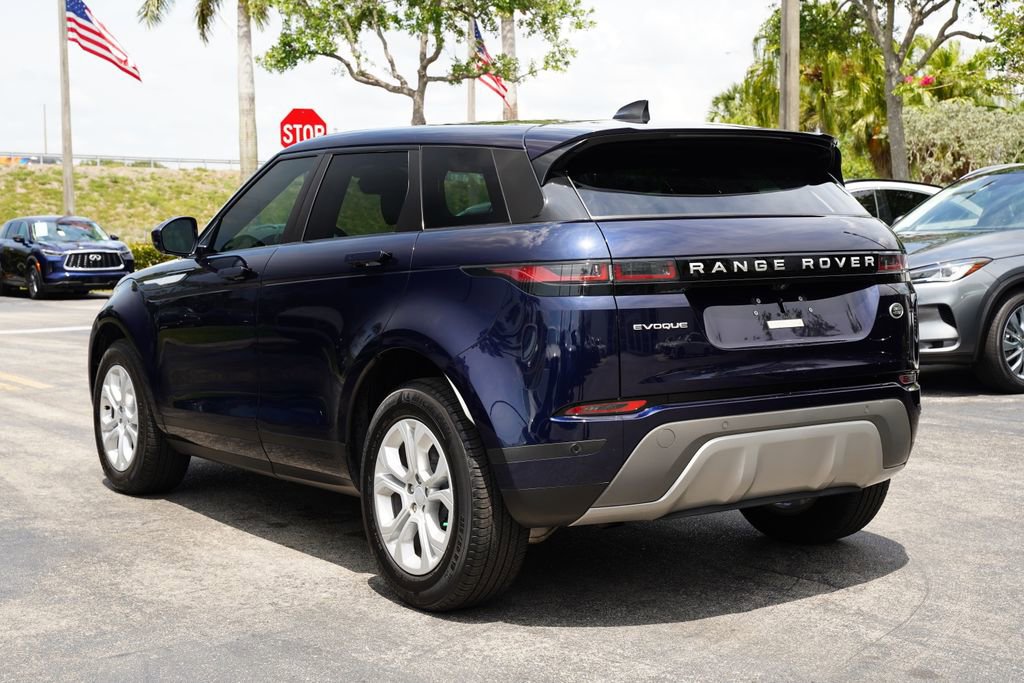 Used 2023 Land Rover Range Rover Evoque S AWD/4WD image 8