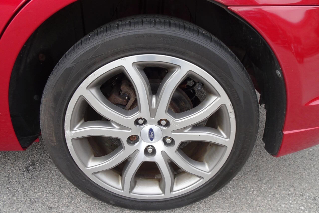 Used 2012 Ford Fusion SE w/ Appearance Pkg image 10