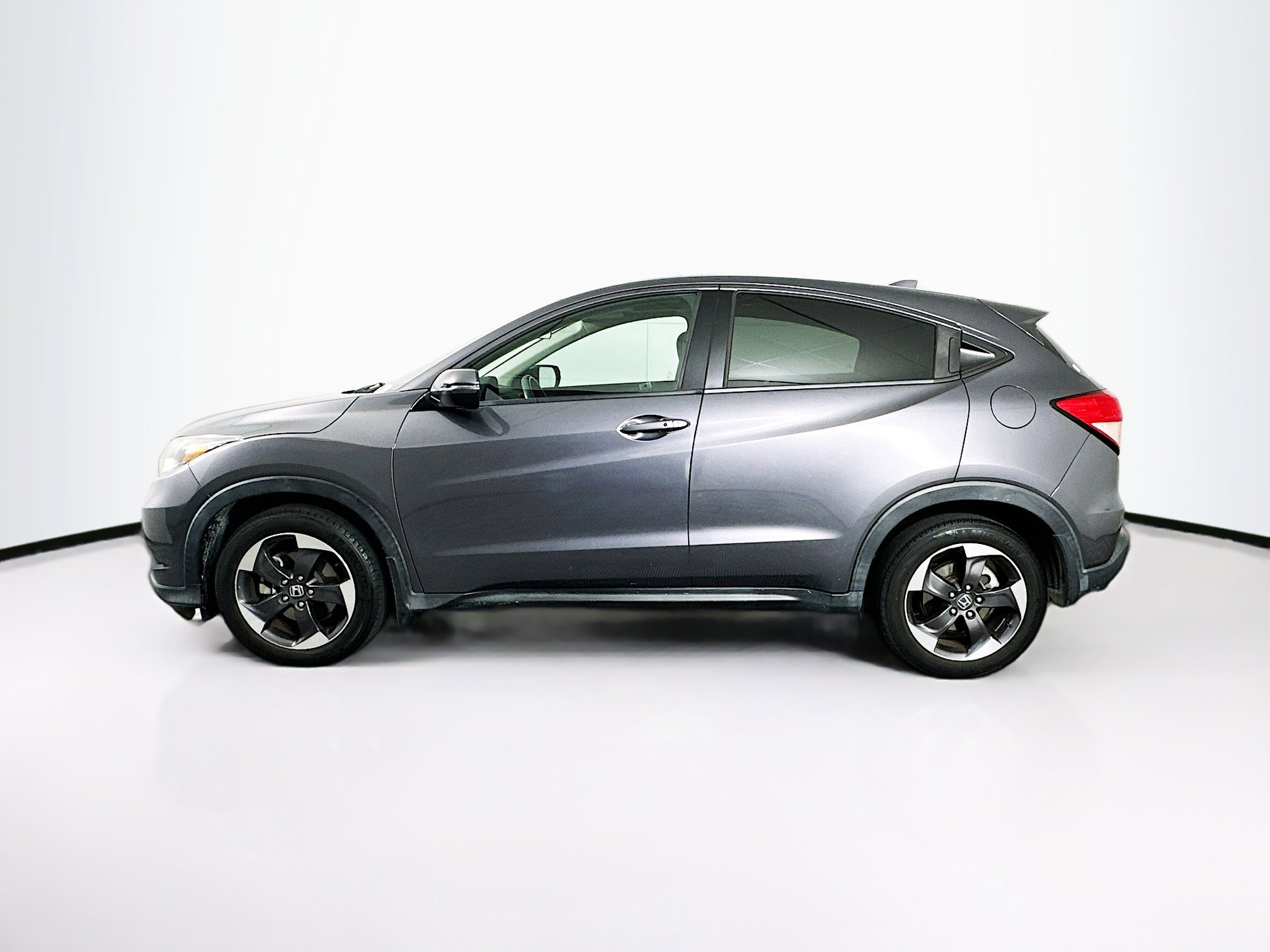 Used 2018 Honda HR-V EX image 4