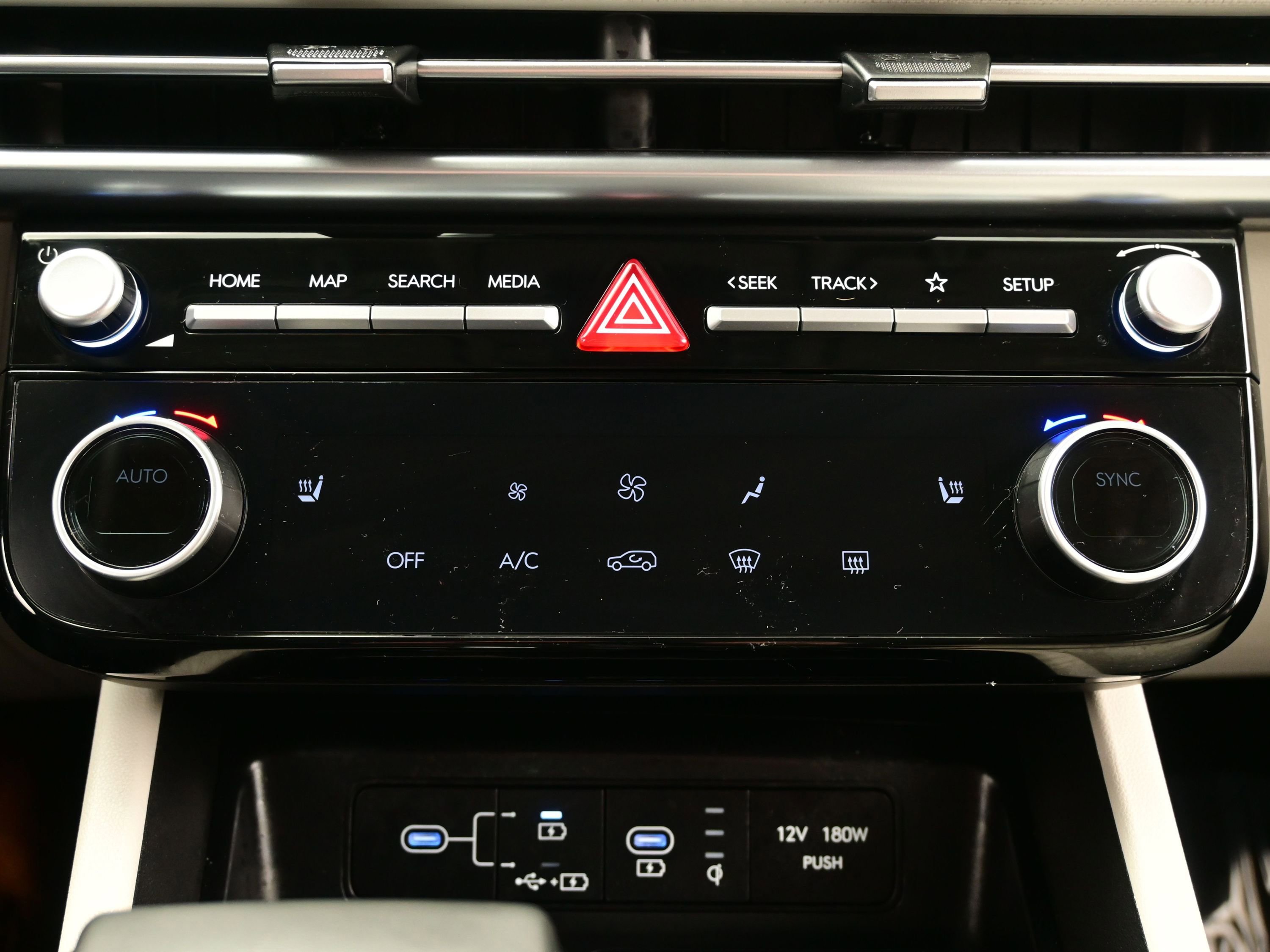 Certified 2025 Hyundai Tucson SEL image 21