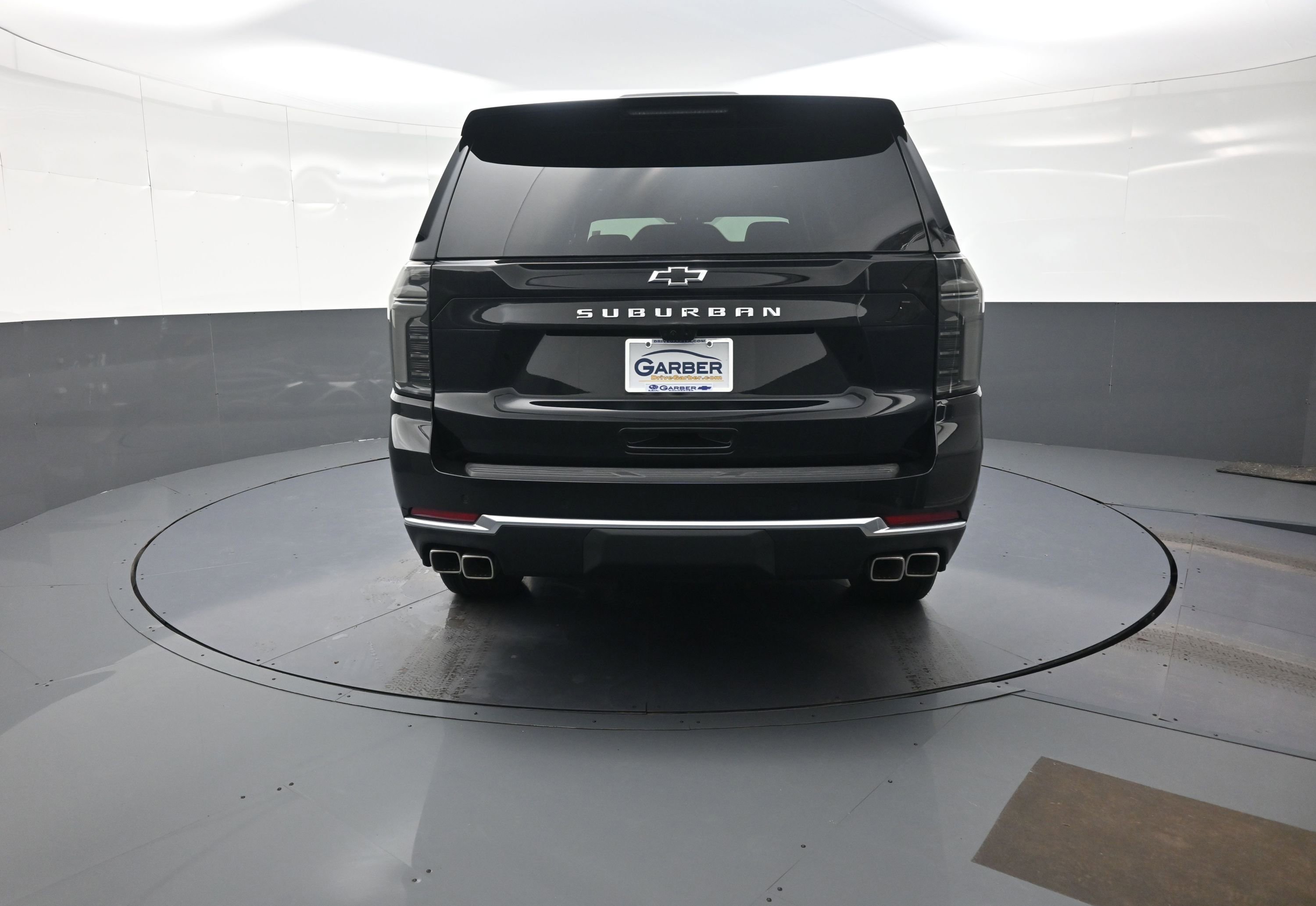 New 2026 Chevrolet Suburban High Country image 4