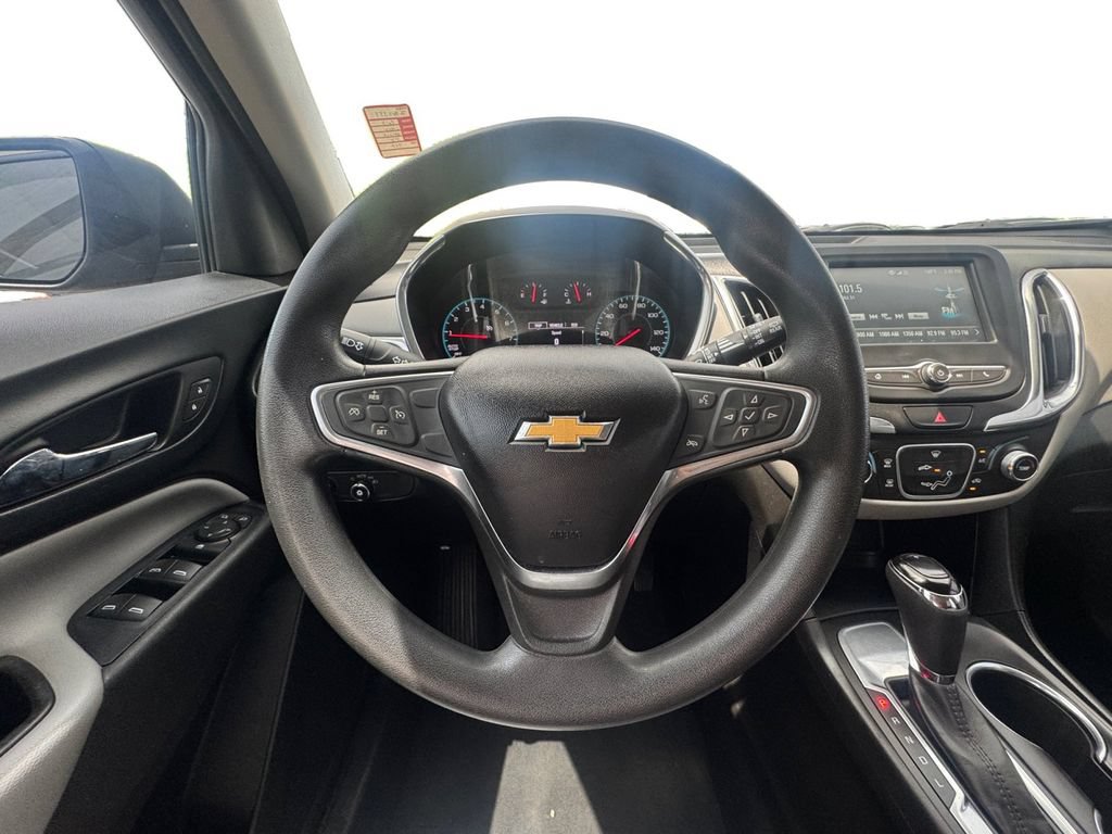 Used 2018 Chevrolet Equinox LS FWD image 13