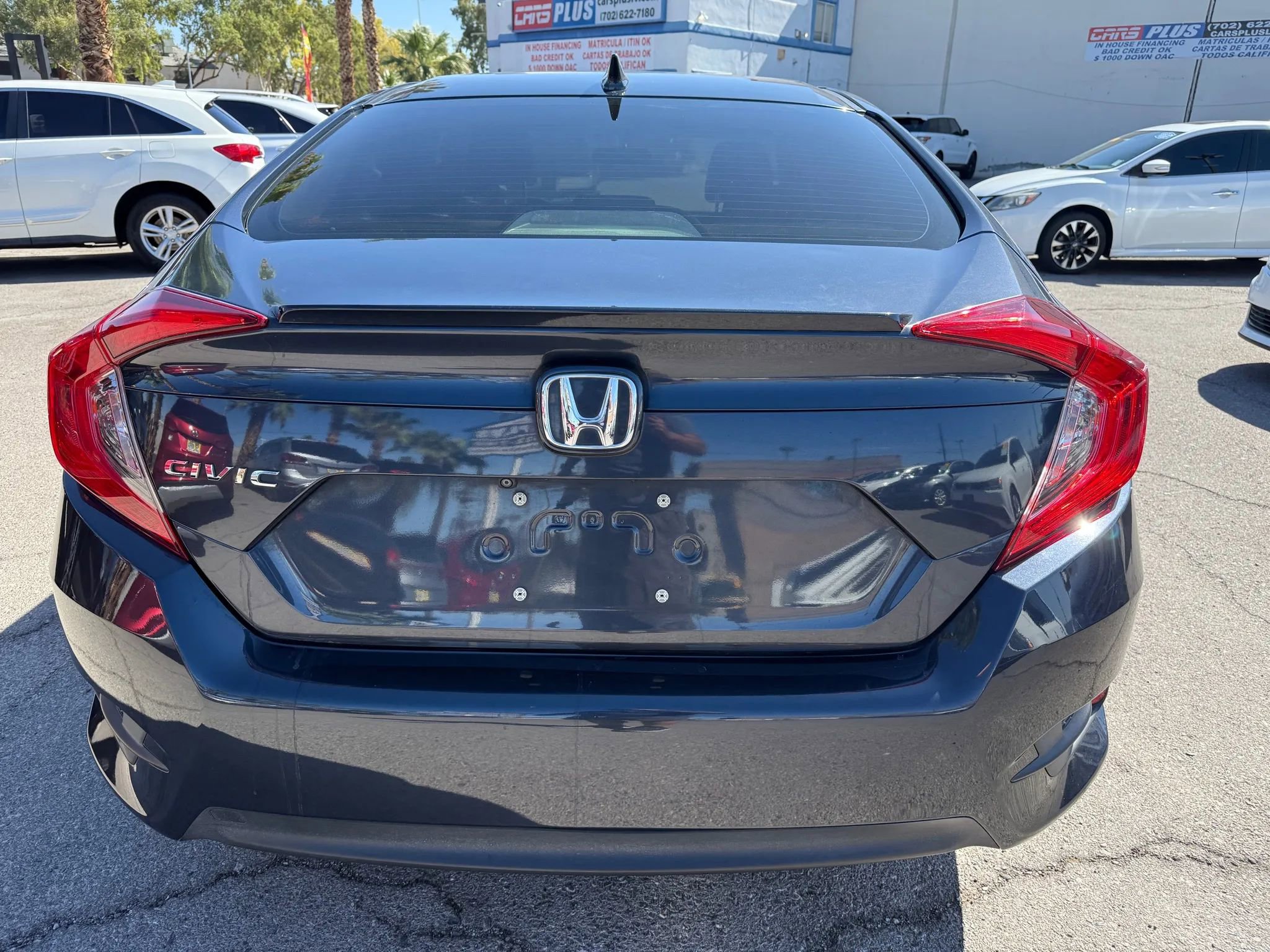 Used 2018 Honda Civic EX-T image 3