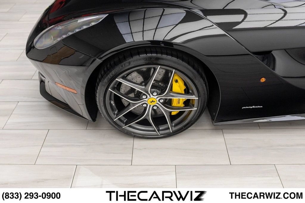 Used 2014 Ferrari F12 Berlinetta RWD image 12