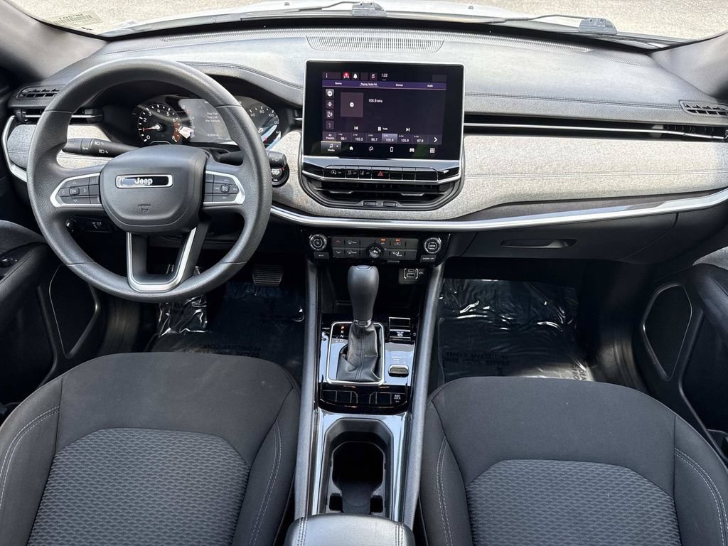 Used 2023 Jeep Compass Sport AWD/4WD image 17