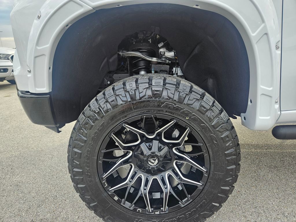 New 2025 Chevrolet Silverado 1500 LT Trail Boss w/ LT Trail Boss Premium Package AWD/4WD image 13