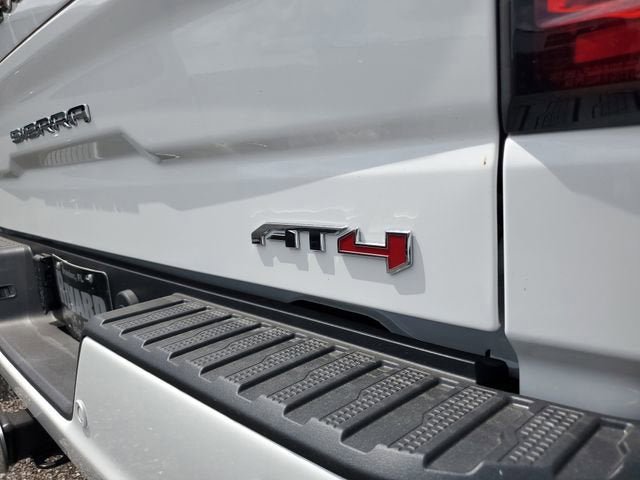 New 2026 GMC Sierra 1500 AT4 w/ Technology Package AWD/4WD image 9
