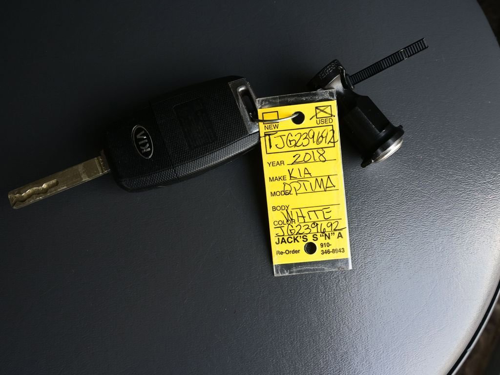 Used 2018 Kia Optima LX image 22