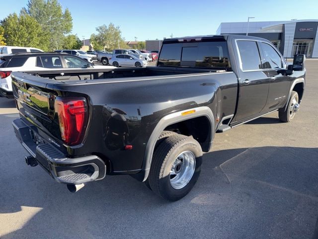 Certified 2023 GMC Sierra 3500 Denali w/ Denali Ultimate Package AWD/4WD image 3