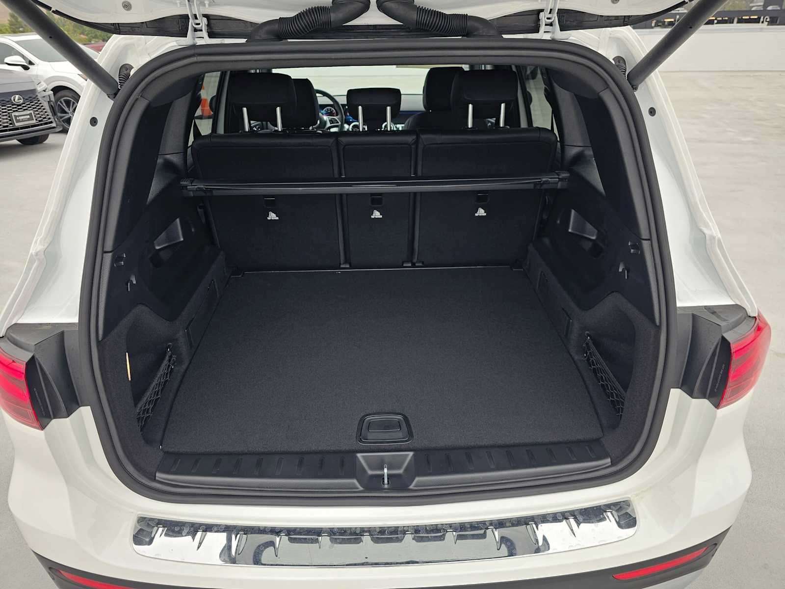 New 2026 Mercedes-Benz GLB 250 image 14