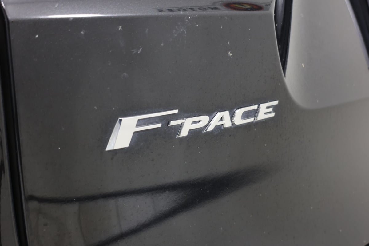 Used 2021 Jaguar F-PACE SVR AWD/4WD image 47